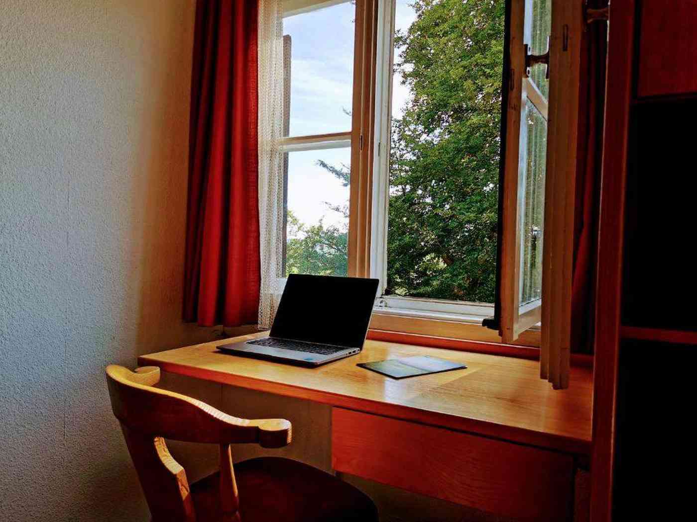 Sunrise Pfronten interior 2